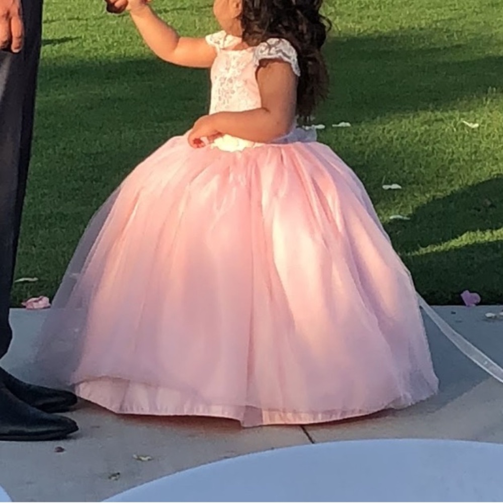 Pink Lace Top and Tulle Skirt Dress for Girls